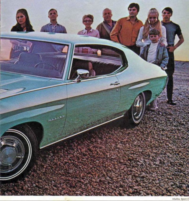 1970_Chevrolet_Chevelle__Cdn_-05