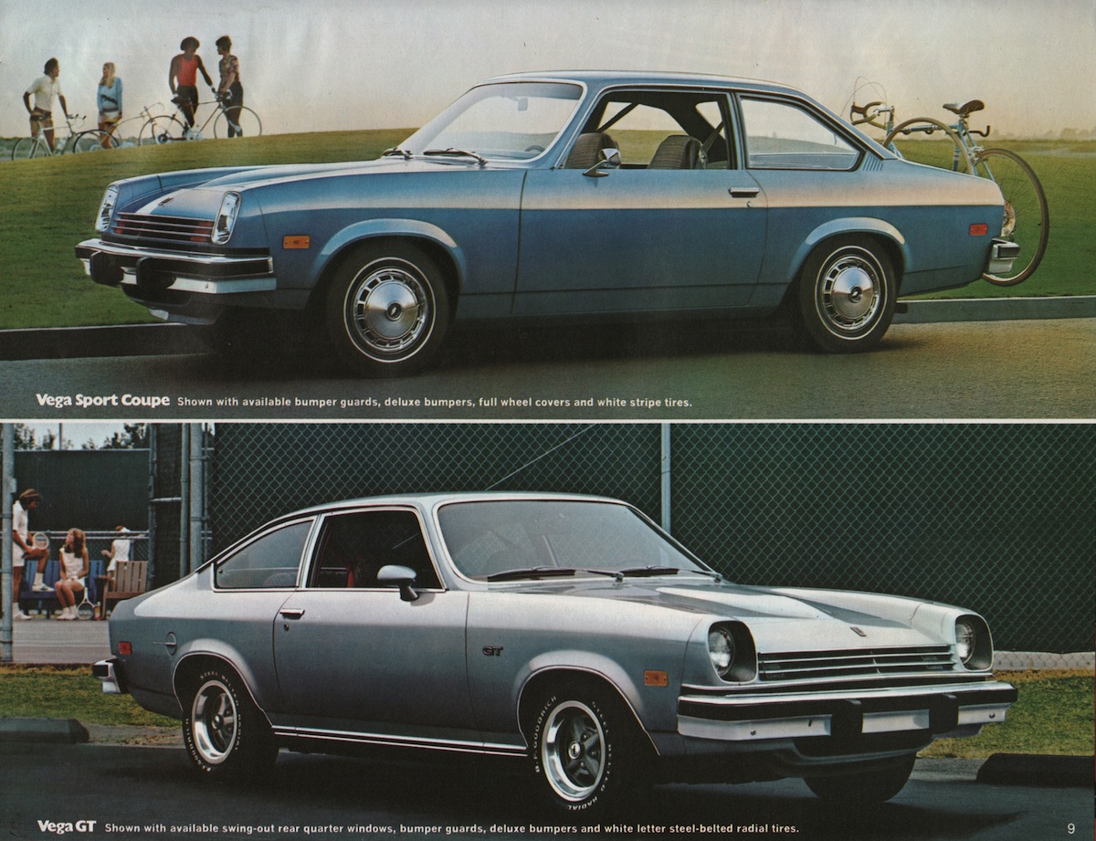1976_Chevrolet_Vega_Cdn-06