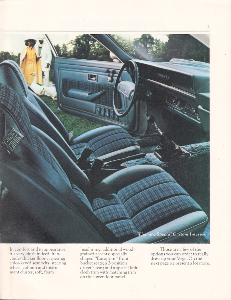 1975_Chevrolet_Vega-09