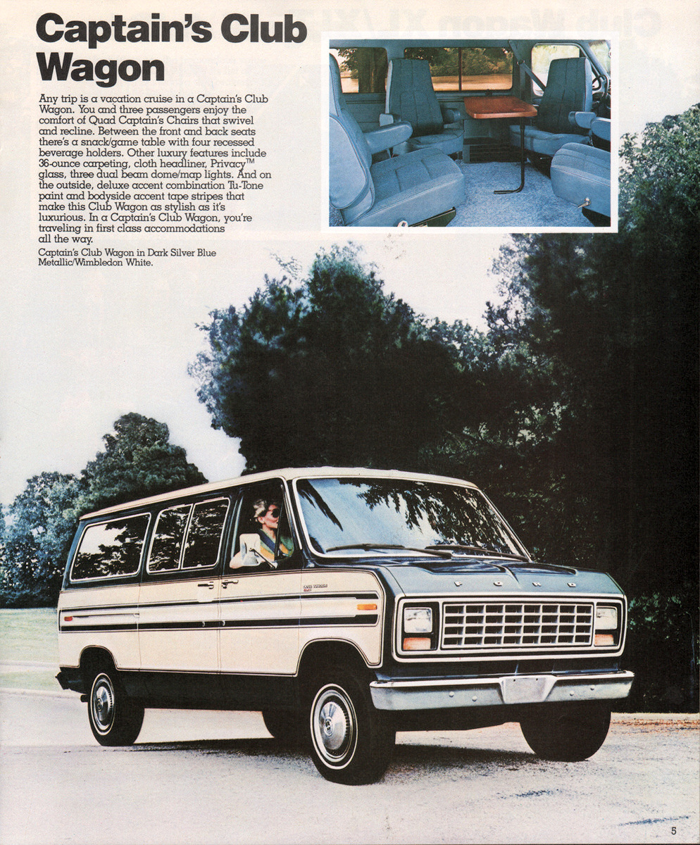 1982_Ford_Club_Wagon-05