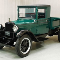 1930_Trucks_and_Vans