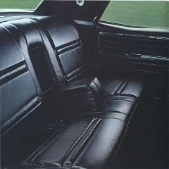 1969_Lincoln_Continental_Mark_III-10
