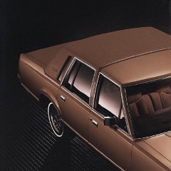 1989_Lincoln_Town_Car-20