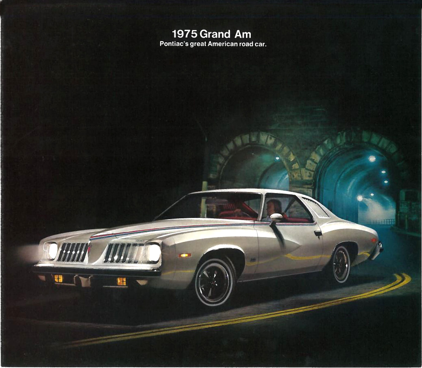 1975_Pontiac_Grand_Am-01