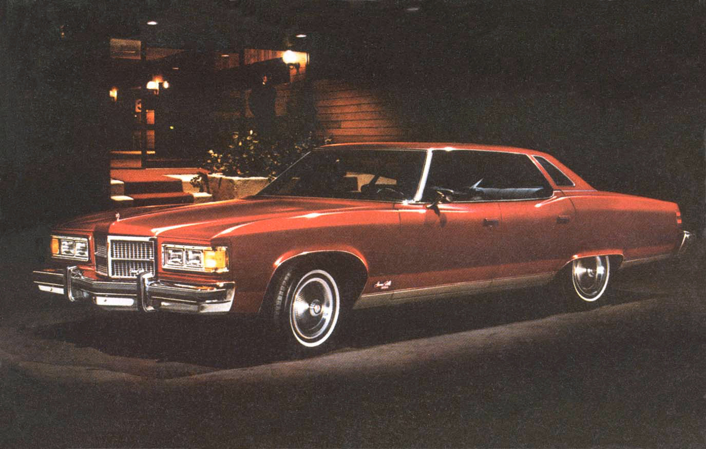 1975_Pontiac_Postcard-01a