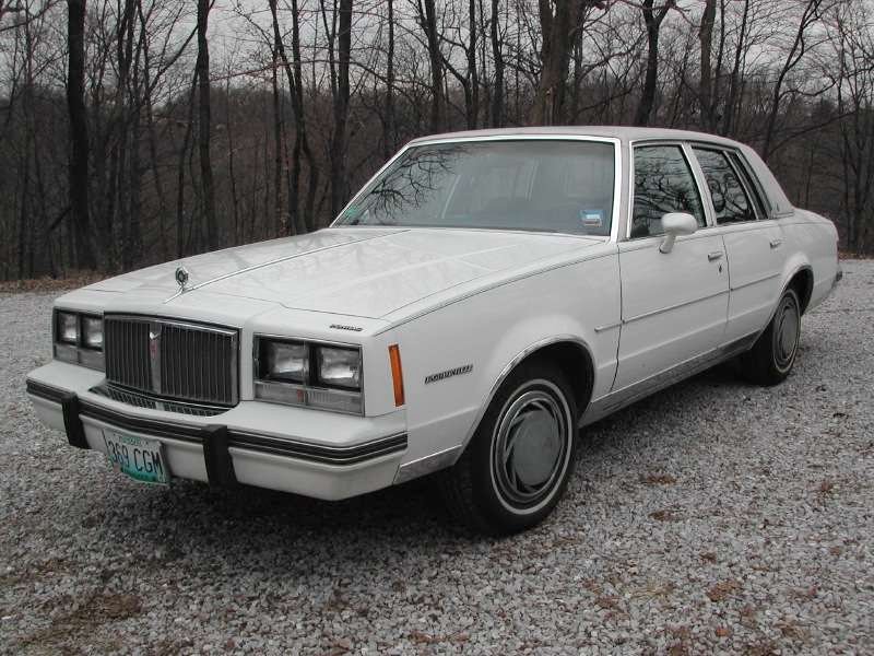 1982_Pontiac