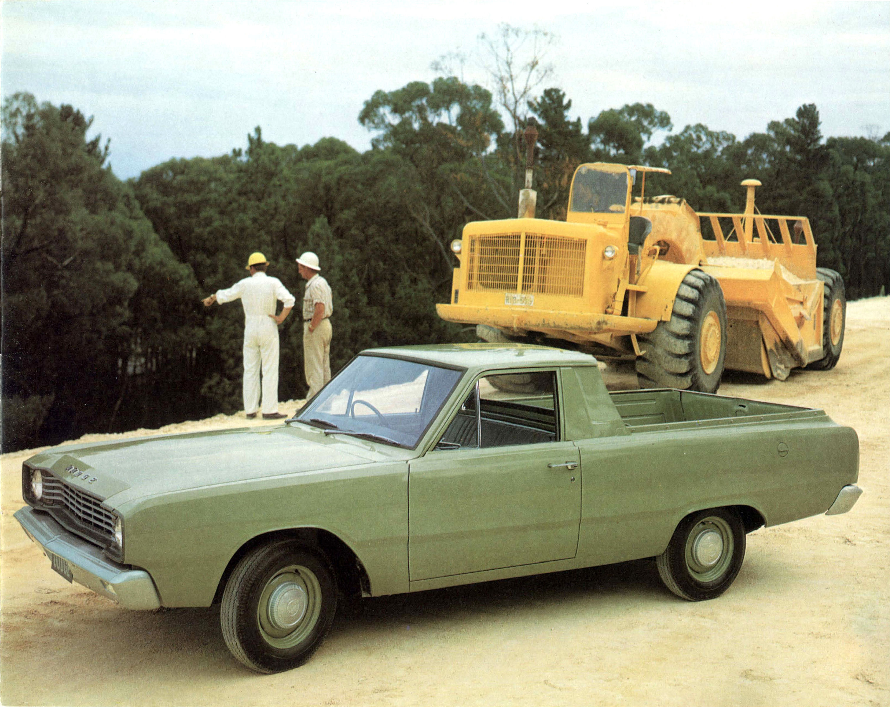 1967_Chrysler_VE_Valiant_Utes-07