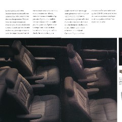 1994_Plymouth__Chrysler_Vans_Cdn-Fr-20-21
