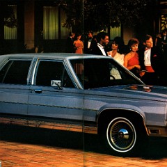 1986_Ford_LTD_Crown_Victoria_Cdn-04-05