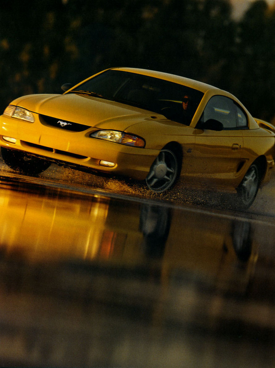 1994_Ford_Mustang_Cdn-21