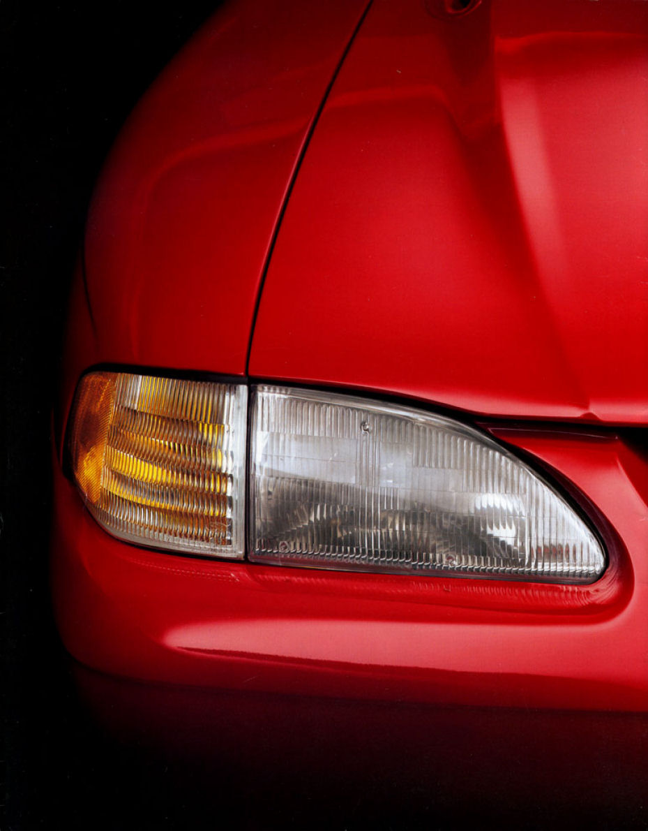 1994_Ford_Mustang_Cdn-26