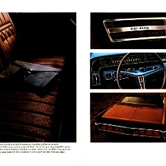 1970_Lincoln_Continental__Mk_III_Cdn-04-05
