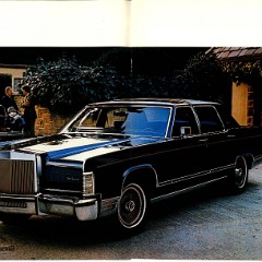 1979 Lincoln Continental & Mark V  Brochure (Cdn) 12-13