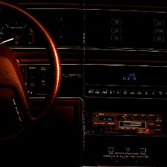 1988 Lincoln Mark VII Brochure Canada 06-07
