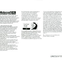 1988_Lincoln_Town_Car_Cdn-16