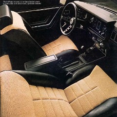 1981_Mercury_Capri_Cdn-07