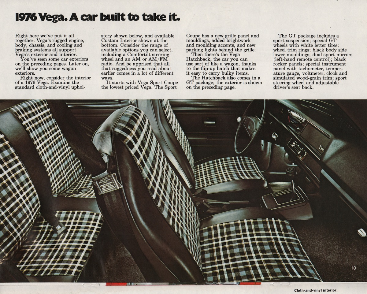 1976_Chevrolet_Vega_Cdn-07