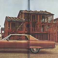 1972 Oldsmobile Full Line Brochure (Cdn-Rev) 10-11