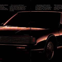 1986 Oldsmobile Toronado Brochure  Canada-02-03
