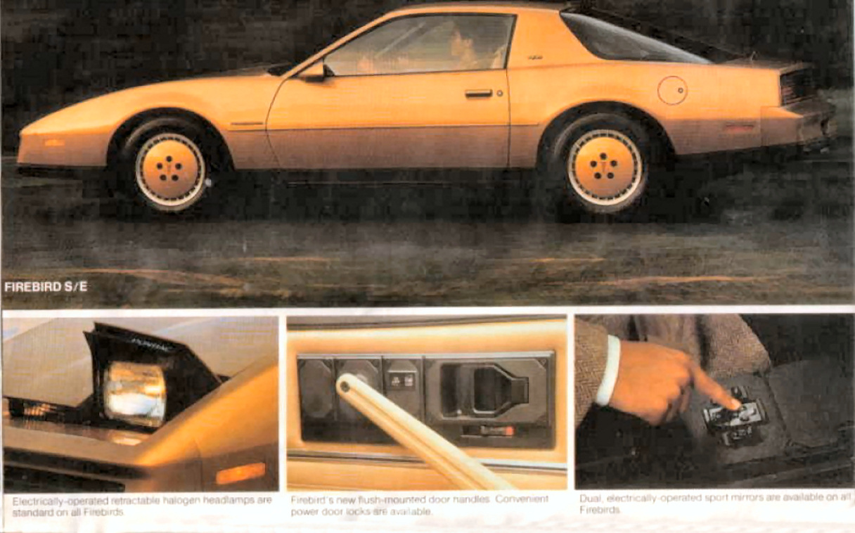 1982_Pontiac_Firebird_Cdn-03