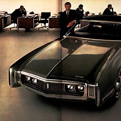 1970 Oldsmobile Full Line Brochure Canada 16-17