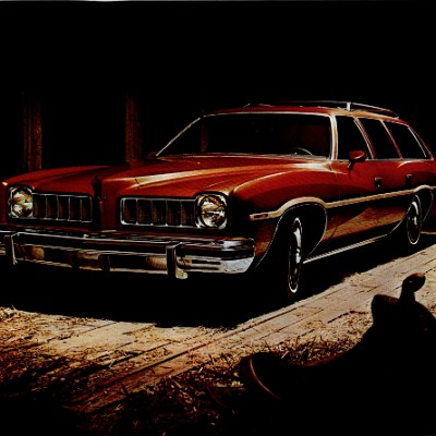 1974 Pontiac Safaris Brochure Canada 08