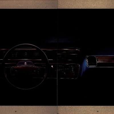 1988 Lincoln Continental Prestige Brochure 22-23