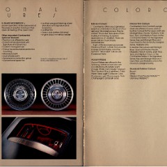 1982 Lincoln Continental Brochure (Cdn) 12-13