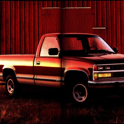 1988 Chevrolet Full Size Pickup Brochure 28-29