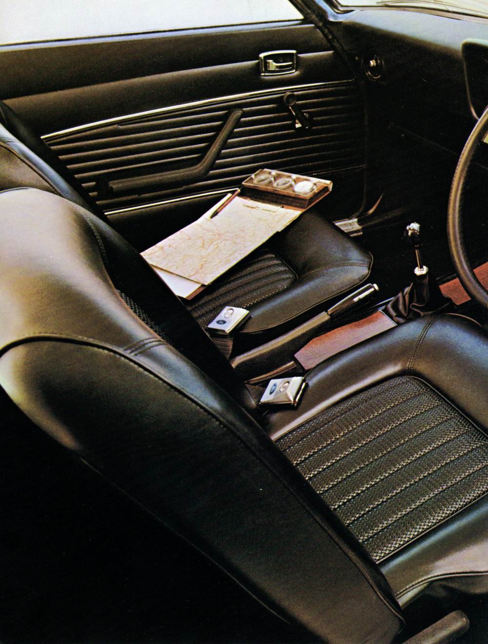 Capri1970FordBrochure_Page_04