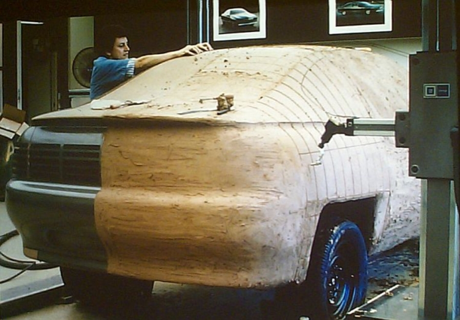 1990_Cadillac_Aurora_Promo_Folder_05-half_clay