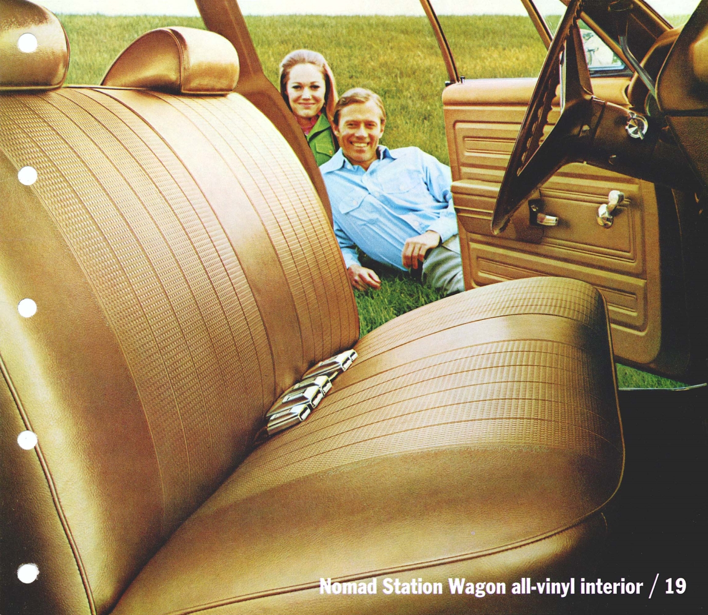 1970_Chevrolet_Dealer_Album-04-19