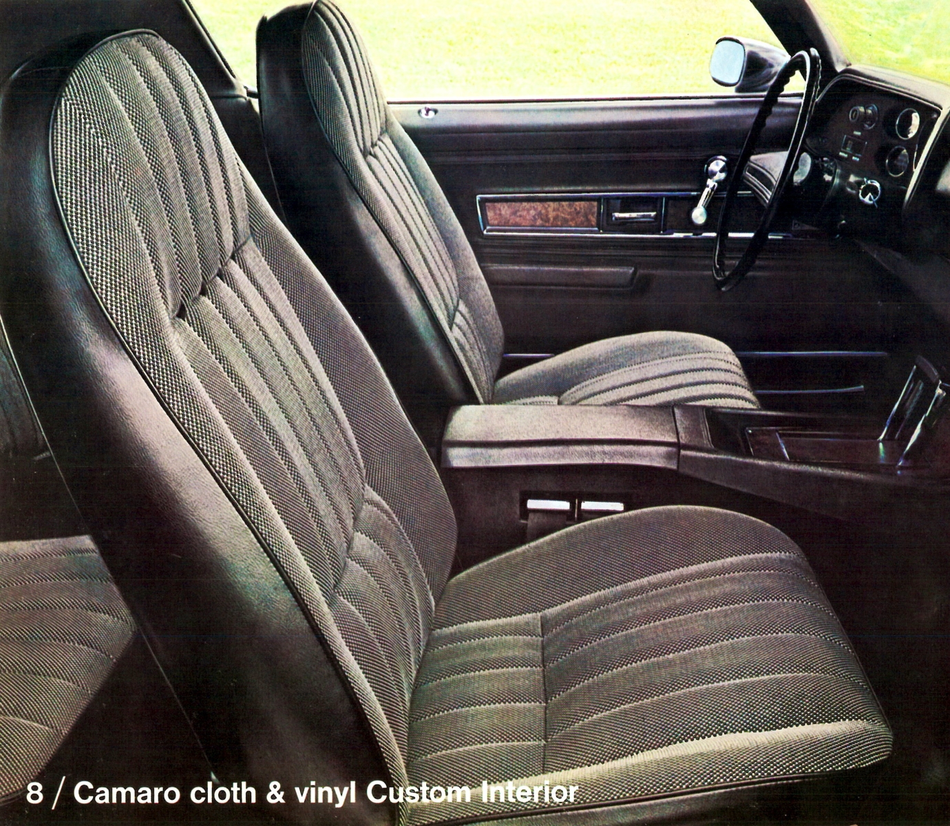 1971_Chevrolet_Dealer_Album-06-08