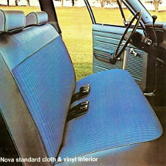 1971_Chevrolet_Dealer_Album-07-08