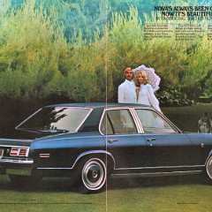 1975_Chevrolet_Nova-02-03