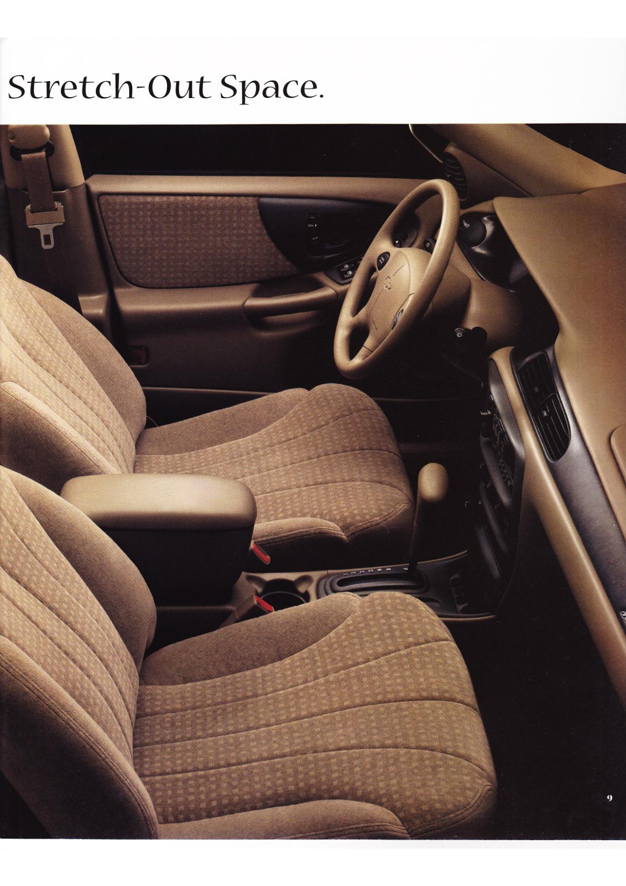 1999_Chevrolet_Malibu-08