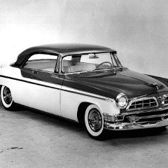 1955_Chrysler_New_Yorker_DeLuxe_Newport