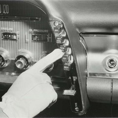 1959 Imperial Auto Show Kit-06a