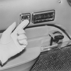 1959 Imperial Auto Show Kit-07a