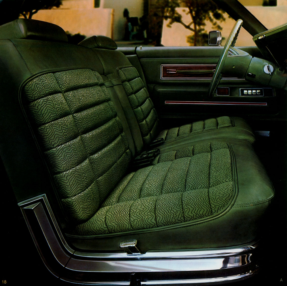 1972 Chrysler and Imperial-18