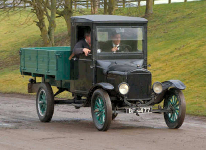 1917_Trucks