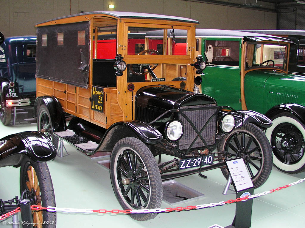1923_Trucks