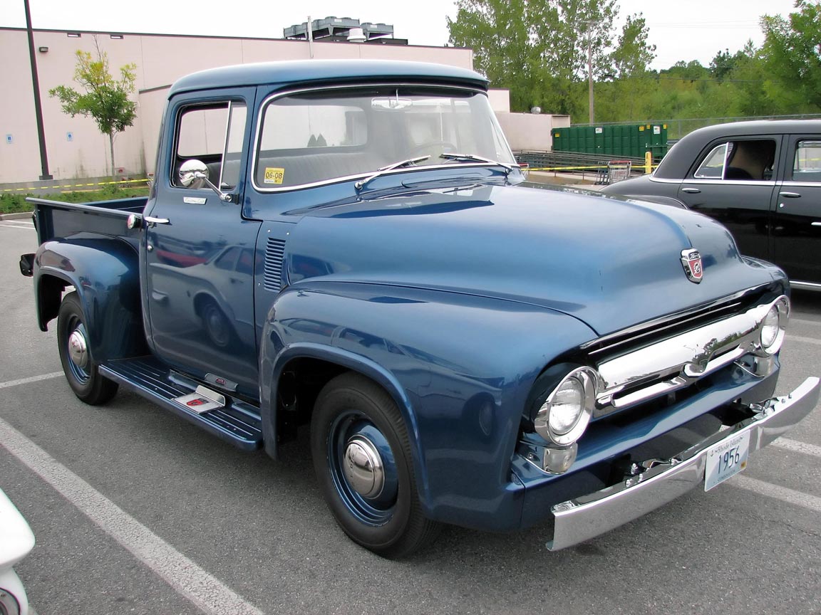 1956_FMC_Truck