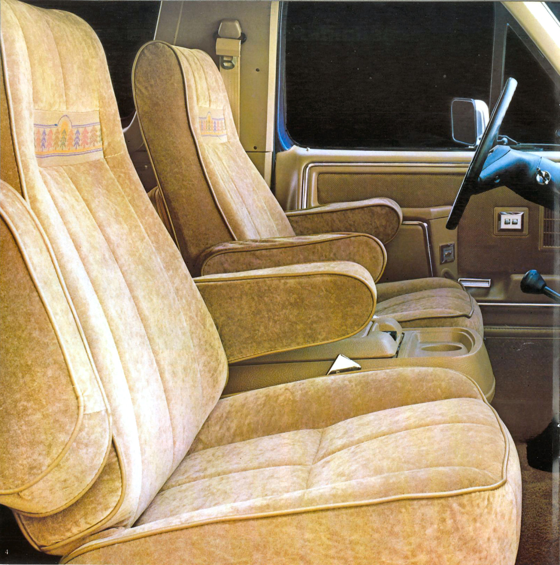 1986_Ford_Bronco-04