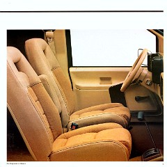 1986_Ford_Aerostar-04