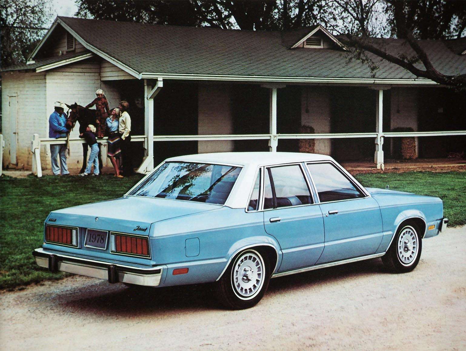 1978_Ford_Fairmont_Prestige-09