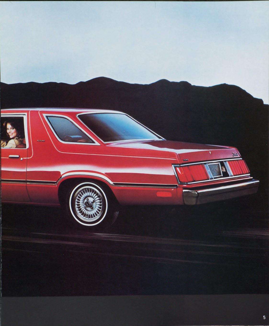 1983_Ford_Fairmont_Futura-05