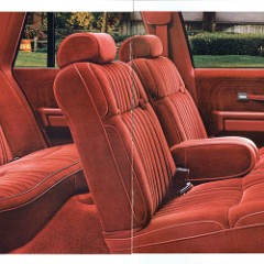 1987_Ford_LTD_Crown_Victoria-06-07