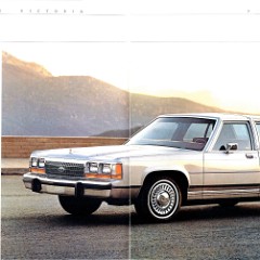 1989_Ford_LTD_Crown_Victoria-02-03
