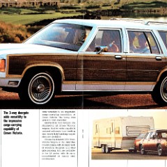 1990_Ford_LTD_Crown_Victoria-06-07